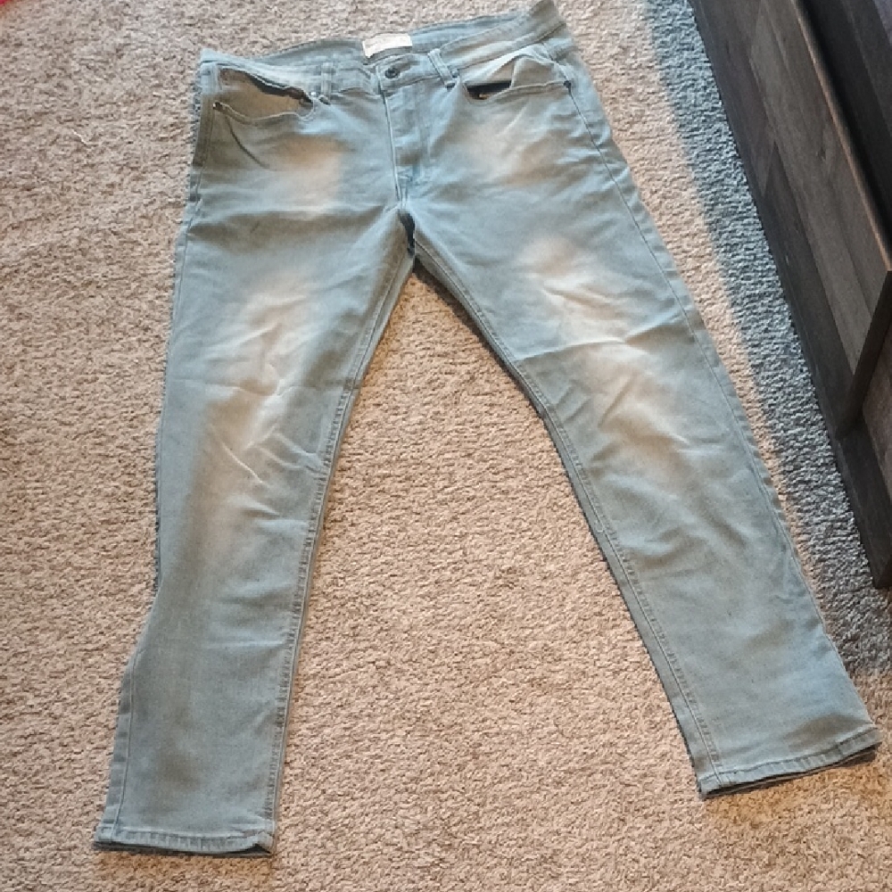 Men Light Blue Slim Fit Jeans